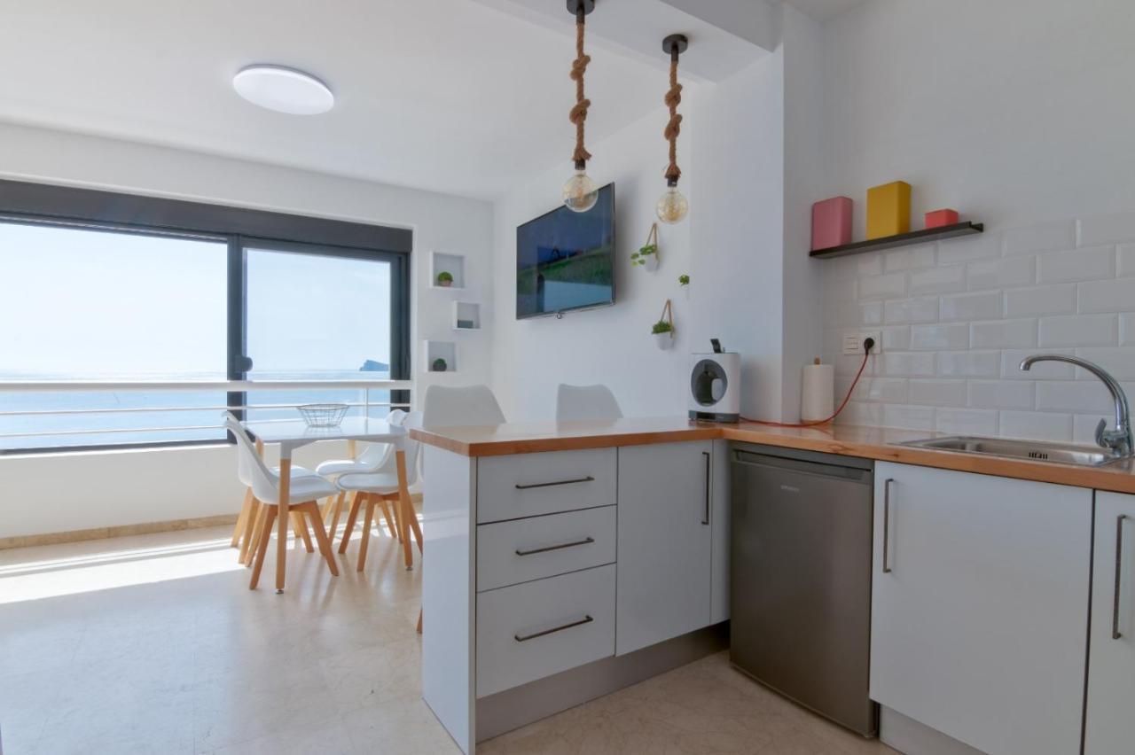 Luminoso Apartamento En Primera Linea De Playa Benidorm Extérieur photo
