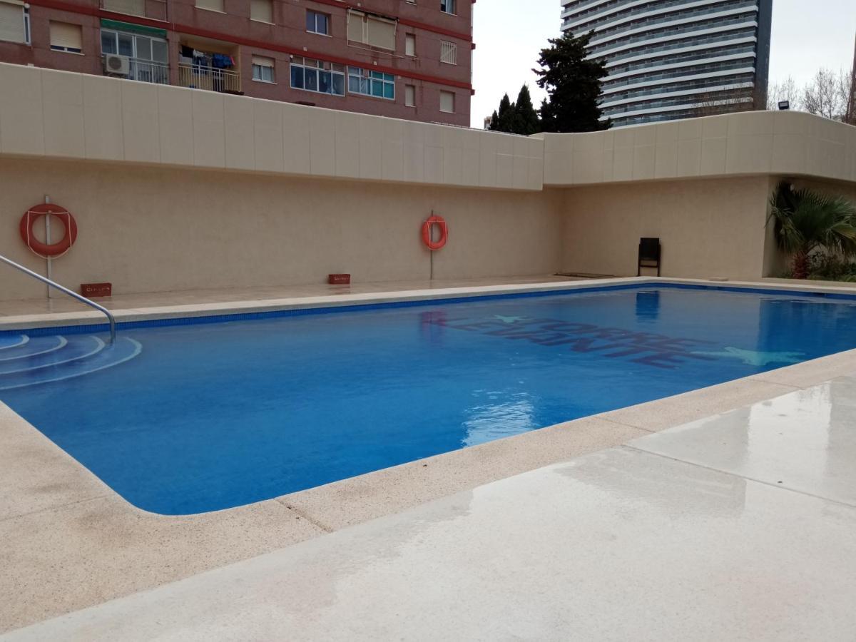 Luminoso Apartamento En Primera Linea De Playa Benidorm Extérieur photo